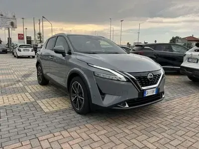 Usata Nissan Qashqai Tekna 158 CV (116 kW) 2023 Ceramic grey SUV