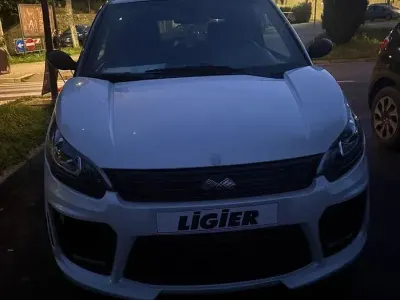 Begagnad Ligier JS50