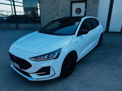 Usata Ford Focus ST-Line 125 CV (91 kW) 2023 Bianco Berlina