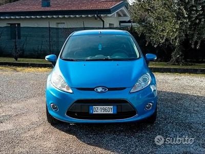Usata Ford Fiesta Titanium 96 CV (70 kW) 2009 Utilitaria