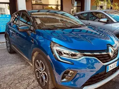 Usata Renault Captur Techno 101 CV (74 kW) 2023 SUV