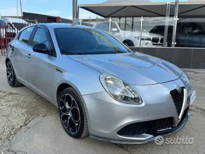 Usata Alfa Romeo Giulietta 109 CV (80 kW) 2013 Utilitaria