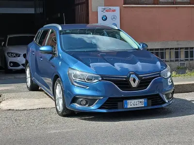 Usata Renault Mégane III Zen 110 CV (80 kW) 2016 Blu