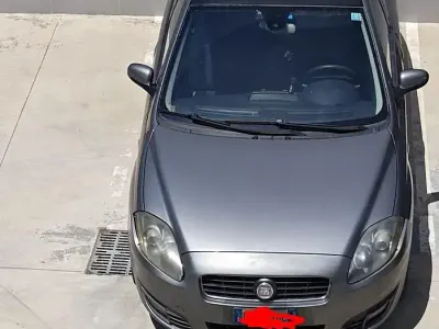 Usata Fiat Croma 150 CV (110 kW) 2010 Grigio Station wagon