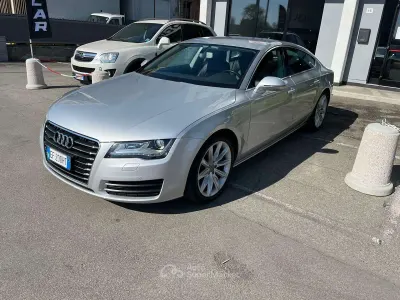 Käytetty Audi RS7 Sportback Performance 245 HP (180 kW) 2010 Hopea Viistoperä
