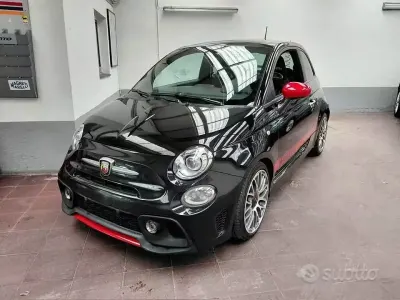 Begagnad Abarth 595 145 HK (106 kW) 2016 Svart Sportkupé