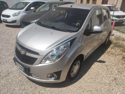Usata Chevrolet Spark LTZ 79 CV (58 kW) 2013 Argento Utilitaria