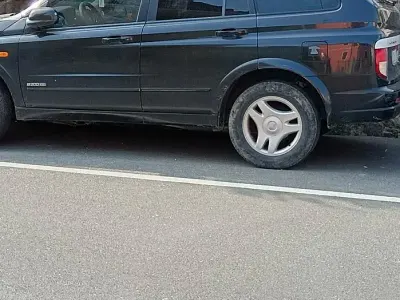 Usata SsangYong Kyron 141 CV (103 kW) 2008 Nero SUV
