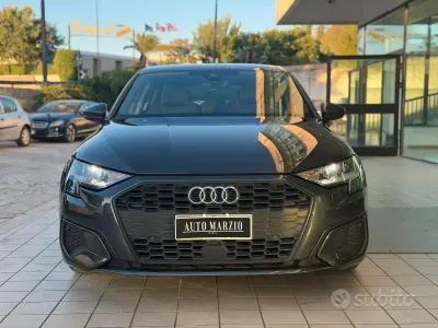 Usata Audi A3 150 CV (110 kW) 2022 Grigio Berlina