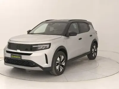 Usata Opel Frontera 136 CV (100 kW) 2025 Kaolin white SUV