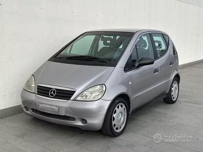 Occasion Mercedes A160 Classic 102 ch (75 kW) 1999 Gris Berline
