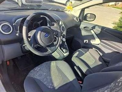 Usata Ford Ka Titanium 69 CV (50 kW) 2013 Bianco Utilitaria