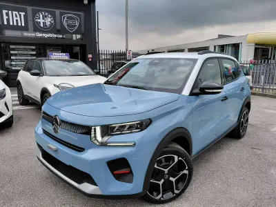 Nuova Citroën C3 PureTech 101 CV (74 kW) 2026 Blu montecarlo tetto bianco SUV