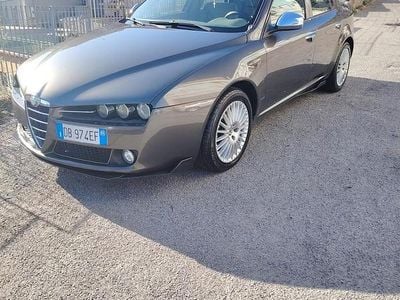 Usata Alfa Romeo 159 150 CV (110 kW) 2006 Marrone Berlina