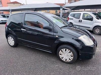 Usata Citroën C2 Exclusive 73 CV (53 kW) 2008 Nero Utilitaria