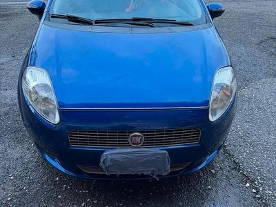 Usata Fiat Grande Punto 75 CV (55 kW) 2009 Blu Utilitaria