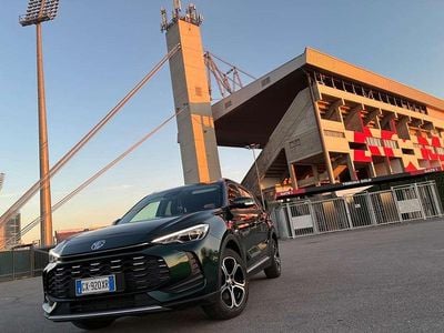 Usata MG ZS Comfort 102 CV (75 kW) 2025 Verde SUV