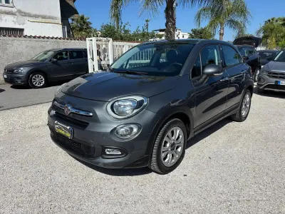 Usado Fiat 500X 120 HP (88 kW) 2017 Cinzento SUV