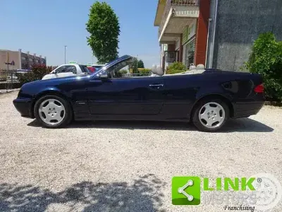 Usata Mercedes CLK320 Elegance 218 CV (160 kW) 2001 Blu Cabrio