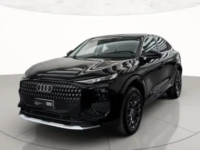 Nuova Audi Q3 Sportback Advanced Plus 177 CV (130 kW) 2026 Nero mythos metallizzato SUV
