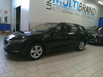 Usata Skoda Octavia 116 CV (85 kW) 2022 Nero Berlina
