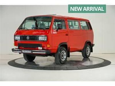 Usata VW Caravelle 70 CV (51 kW) 1991 Rosso Monovolume