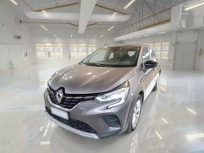 Usata 2021 Renault Captur Business SUV | 15.450 € (Buon prezzo)