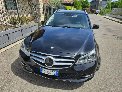 Usata Mercedes E250 204 CV (150 kW) 2014 Nero Station wagon