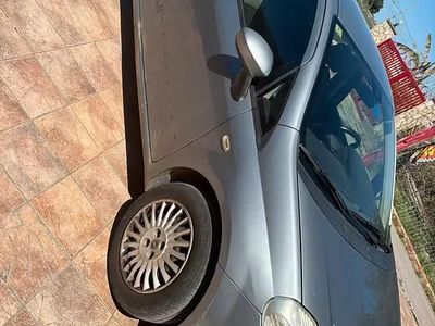 Usata Fiat Grande Punto 2007 Grigio Utilitaria