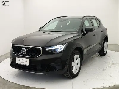 Usata Volvo XC40 129 CV (94 kW) 2022 Nero SUV