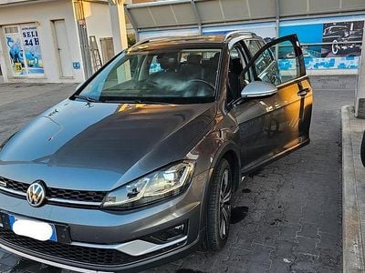 Usata 2018 VW Golf Alltrack Station wagon | 16.000 €