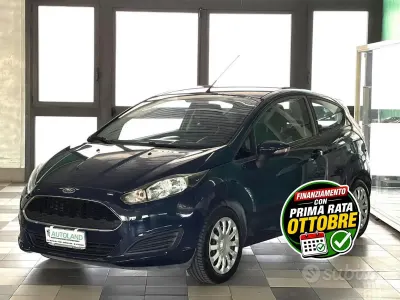 Usata Ford Fiesta Business Edition 75 CV (55 kW) 2016 Blu Berlina