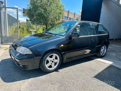 Usata Suzuki Swift 101 CV (74 kW) 1992 Nero Utilitaria
