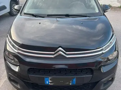 Usata Citroën C3 PureTech 82 CV (60 kW) 2019 Nero Utilitaria
