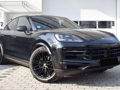 Usata Porsche Cayenne Coupe 354 CV (260 kW) 2025 Nero metallizzato Coupé
