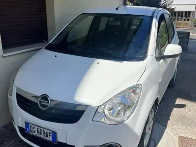 Usata Opel Agila Enjoy 86 CV (63 kW) 2008 Utilitaria