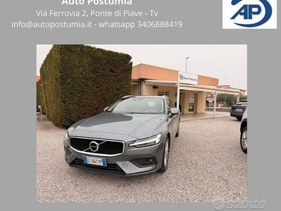 Usata Volvo V60 Business Edition 150 CV (110 kW) 2020 Grigio Station wagon