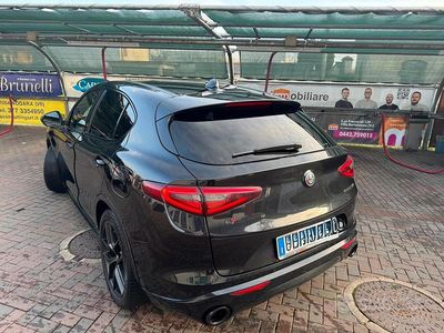 Usata Alfa Romeo Stelvio 250 CV (183 kW) 2021 Nero SUV