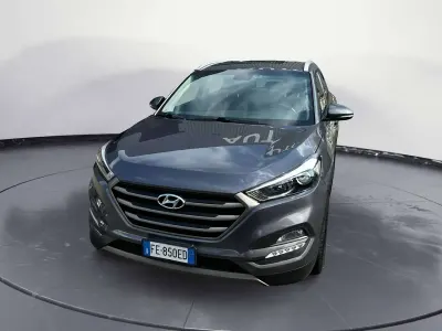 Usata Hyundai Tucson Comfort 116 CV (85 kW) 2016 Grigio scuro SUV