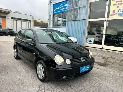 Usata VW Polo 75 CV (55 kW) 2004 Nero Utilitaria
