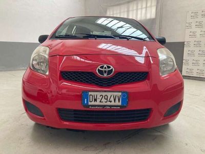 usata Toyota Yaris 5p 1.0 Now