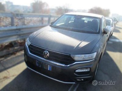 Usata VW T-Roc Style 150 CV (110 kW) 2022 Grigio SUV
