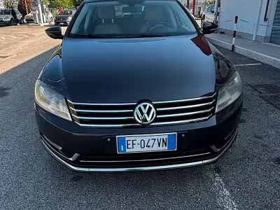 Begagnad VW Passat 170 HK (125 kW) 2011 Svart Kombi