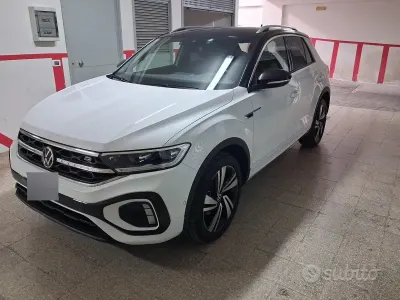 Usata VW T-Roc R-line 110 CV (80 kW) 2022 Bianco SUV