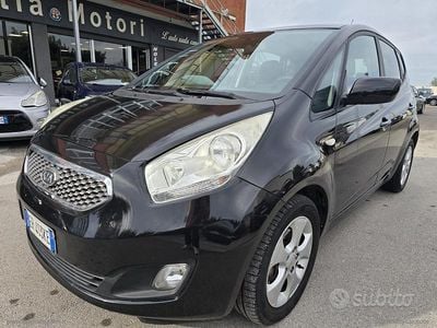 Nero Usata 2013 Kia Venga Utilitaria | 4990 € (Buon prezzo)