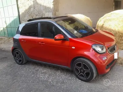 Usata Smart ForFour Passion 90 CV (66 kW) 2016 Utilitaria