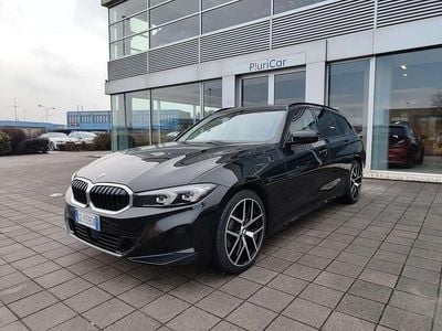 Usata BMW 318 Luxury Line 150 CV (110 kW) 2022 Nero Station wagon
