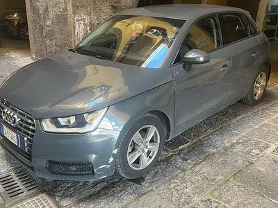 Usata Audi A1 Sportback 90 CV (66 kW) 2015 Grigio Utilitaria
