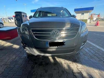 Usata VW Tiguan Sportline 140 CV (102 kW) 2010 Grigio SUV