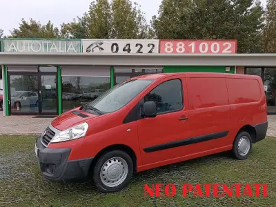 Occasion Fiat Scudo 90 ch (66 kW) 2015 Rouge Van